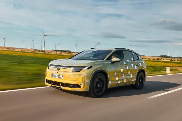 Volkswagen "ID.4" modelini tamamilə elektrikli "ID.Tiguan" ilə əvəz edir