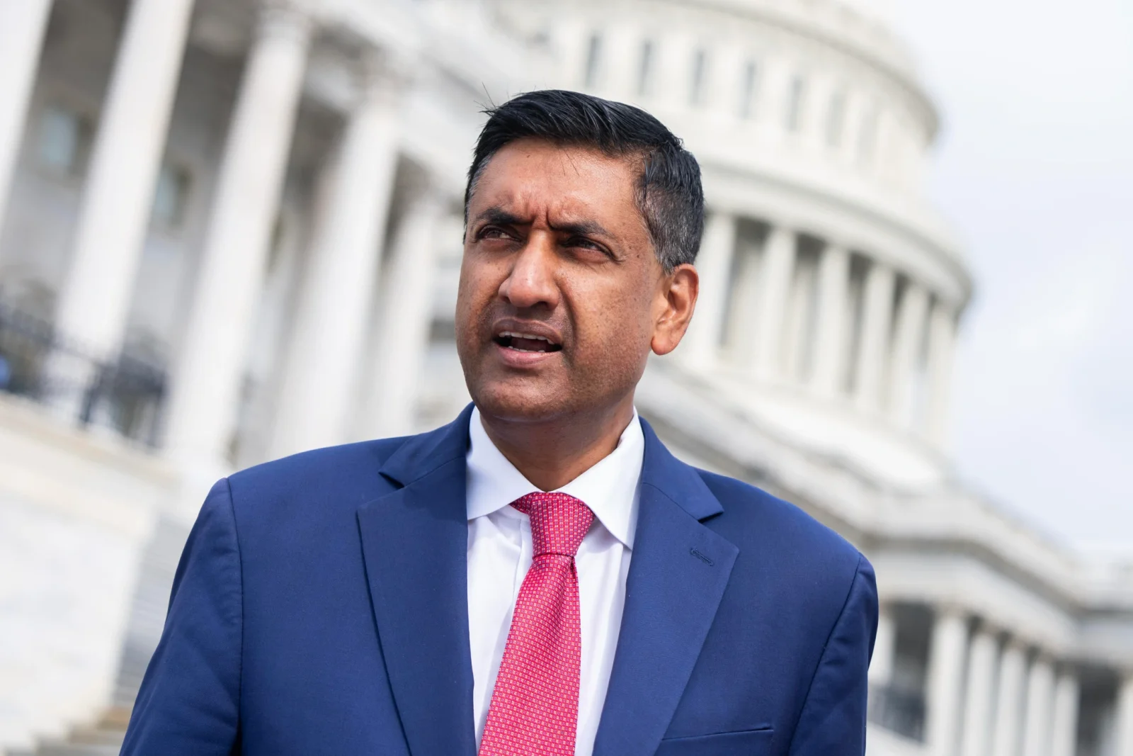 ABŞ konqresmeni Ro Khanna süni intellektin tənzimlənməsi üçün Çinlə saziş tələb edir