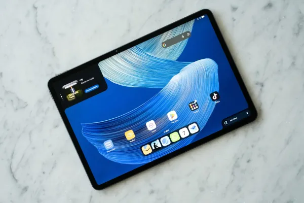 Amazon “Alexa Tablet 12 Pro” təqdim etdi: Nanomatte ekran və geniş imkanlar