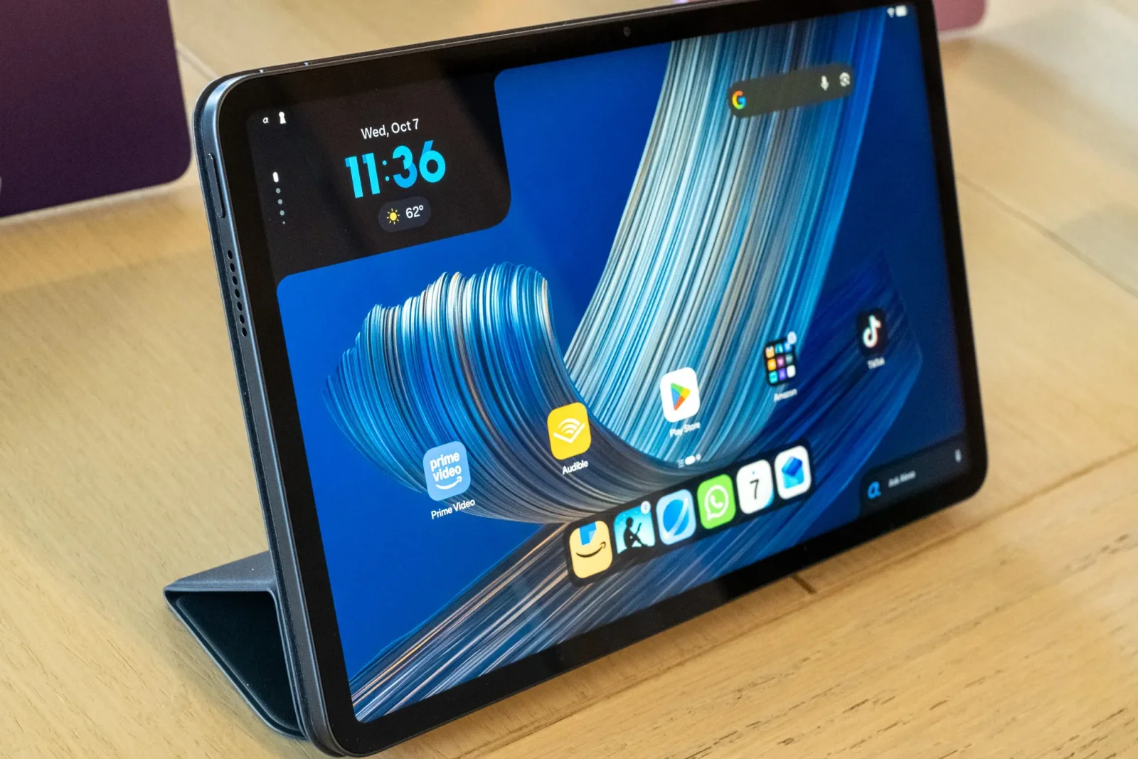Amazon ənənəvi 'Fire' brendindən imtina edərək yeni 'Alexa Tablet' seriyasını təqdim edir