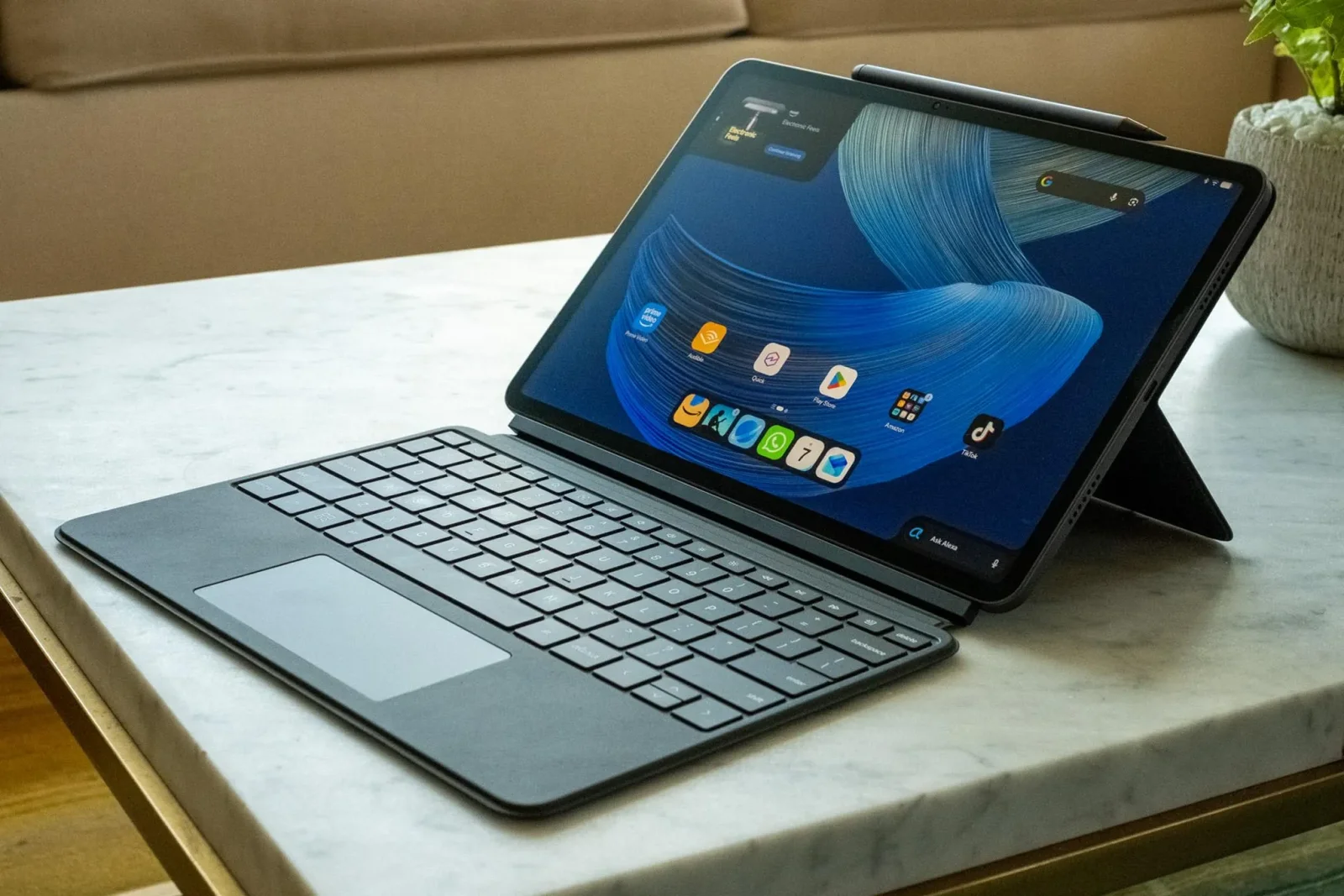 "Amazon" "Fire" planşetləri ilə vidalaşır: "Alexa Tablets" dövrü gəlir