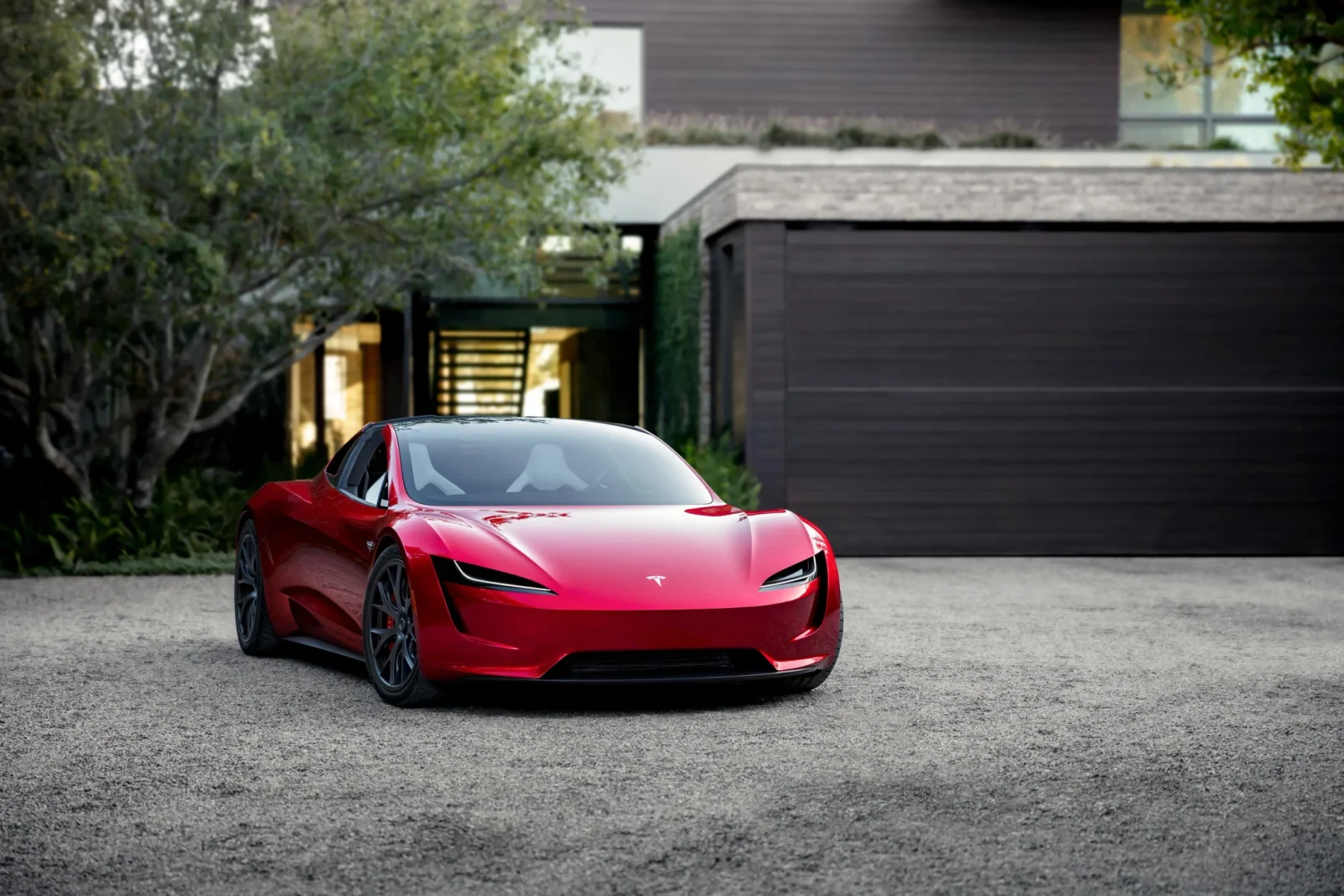 Tesla Roadster: Uzun gözləntilərdən sonra istehsalat mərhələsi başlayır