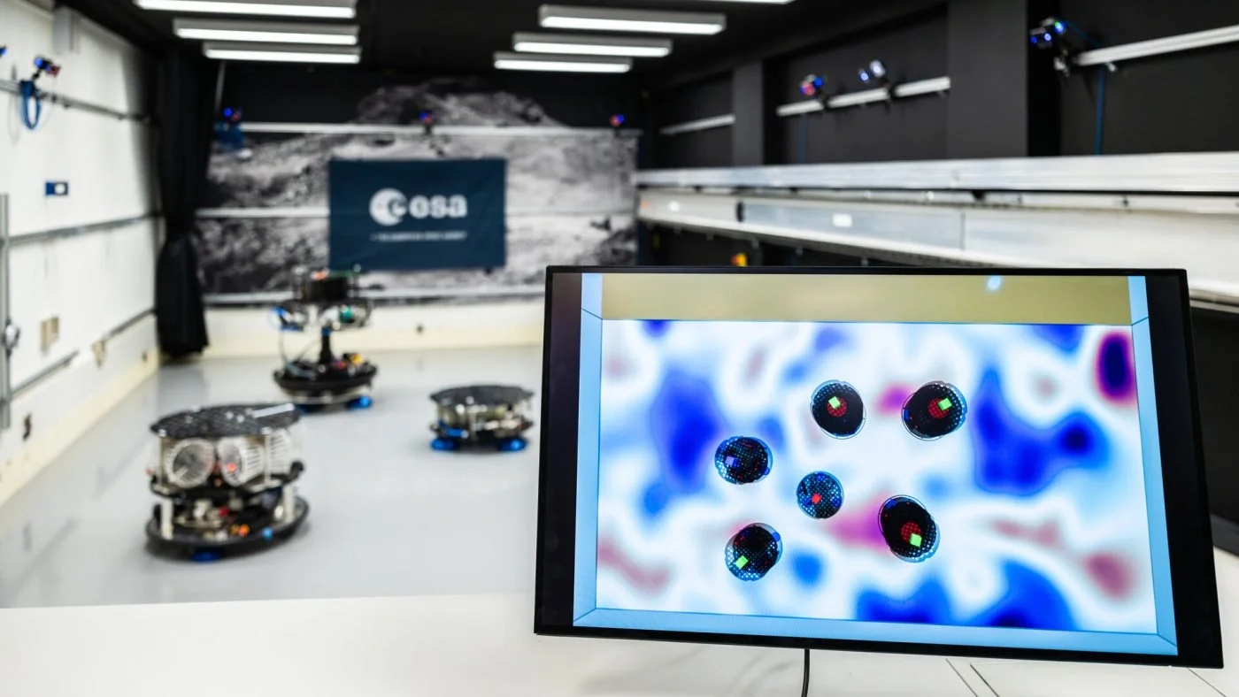 ESA kosmik zibilin izlənilməsi üçün robot sürüsü texnologiyasını sınaqdan keçirib