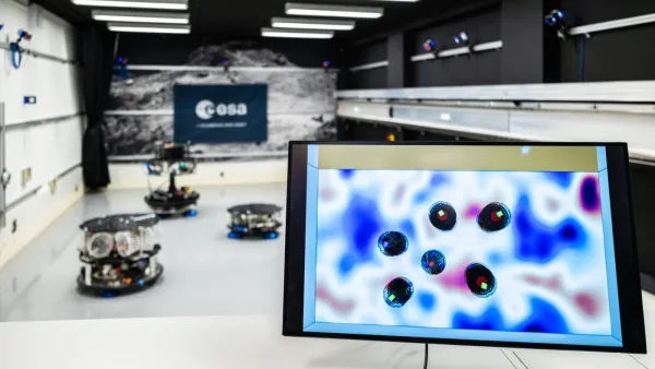 ESA kosmik zibilin izlənilməsi üçün robot sürüsü texnologiyasını sınaqdan keçirib