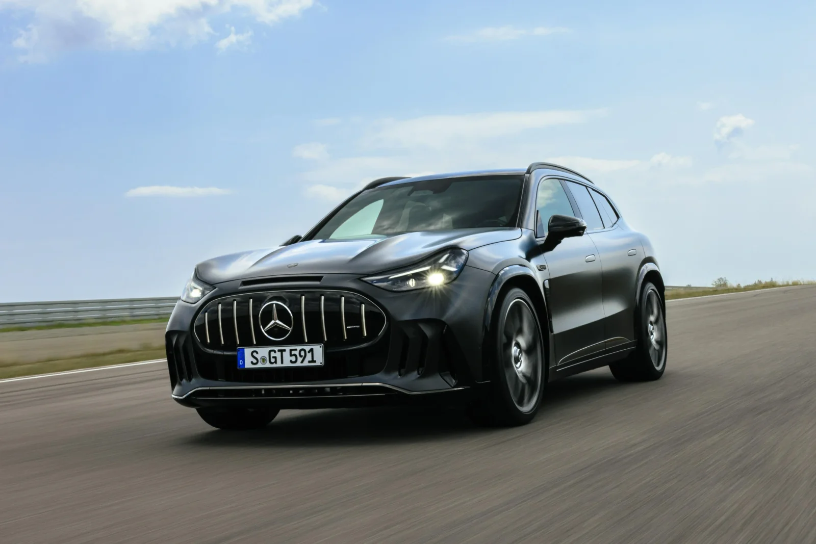 Mercedes-AMG-nin ilk tam elektrikli SUV modeli: 1150 at gücü və inqilabi texnologiya