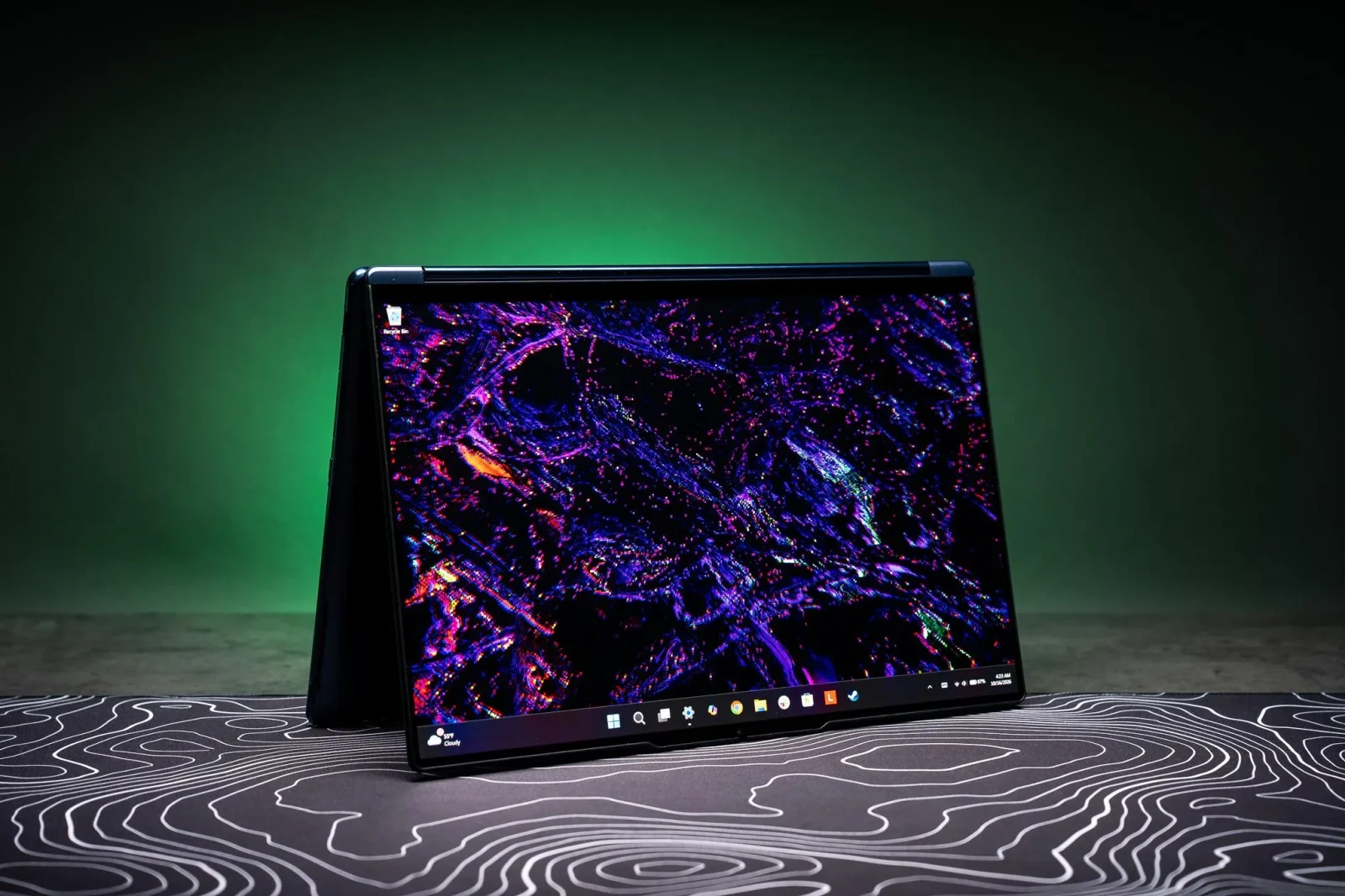 Touchscreen MacBook: Apple-in Lenovo Yoga-dan ilham almalı olduğu məqamlar