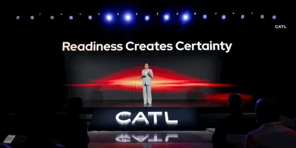 CATL bərk cisimli batareyalarla elektromobillərin yürüş məsafəsini ikiqat artıracaq
