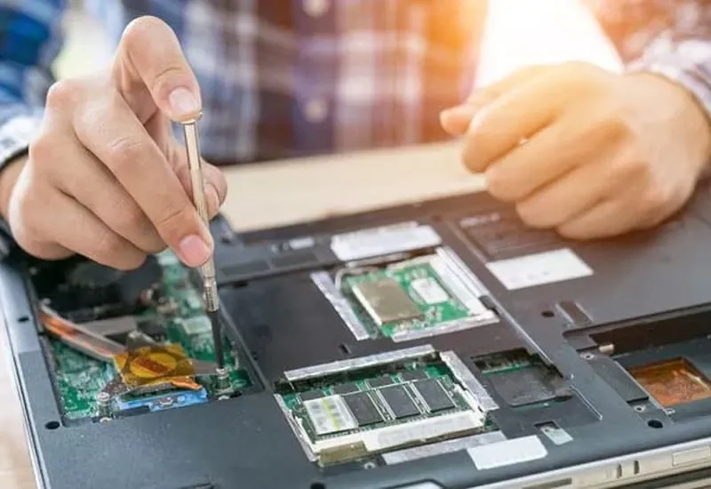Asus və HP istehsalı yenidən Çinə köçürür: İİ bumunun qlobal bazara təsiri