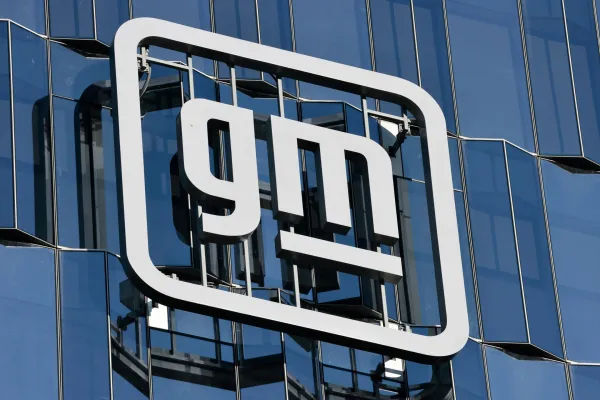 “General Motors” sürücü məlumatlarını qanunsuz satdığı üçün 220 milyon dollar ödəyəcək