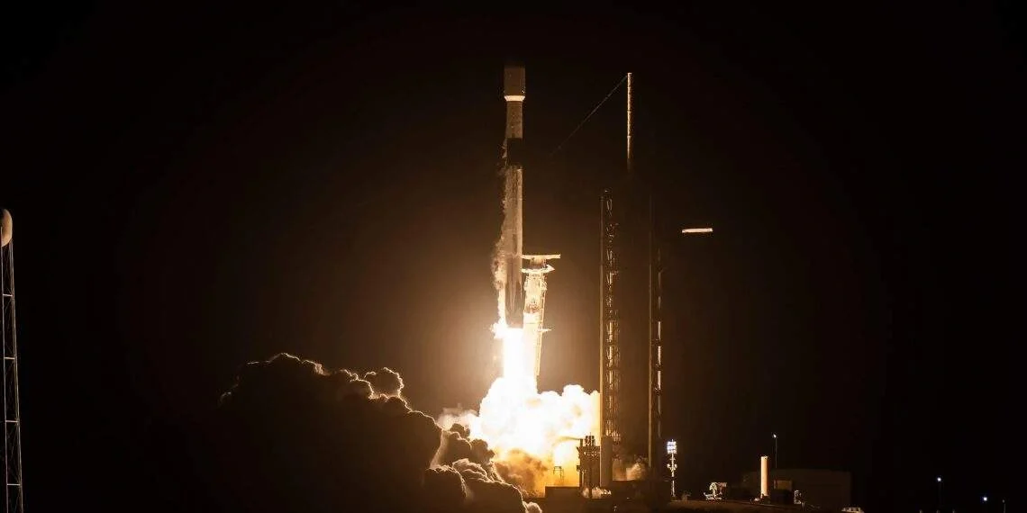 SpaceX ay missiyaları üçün yeni müqavilələri dayandırır: "Blue Origin" üçün şans yaranır